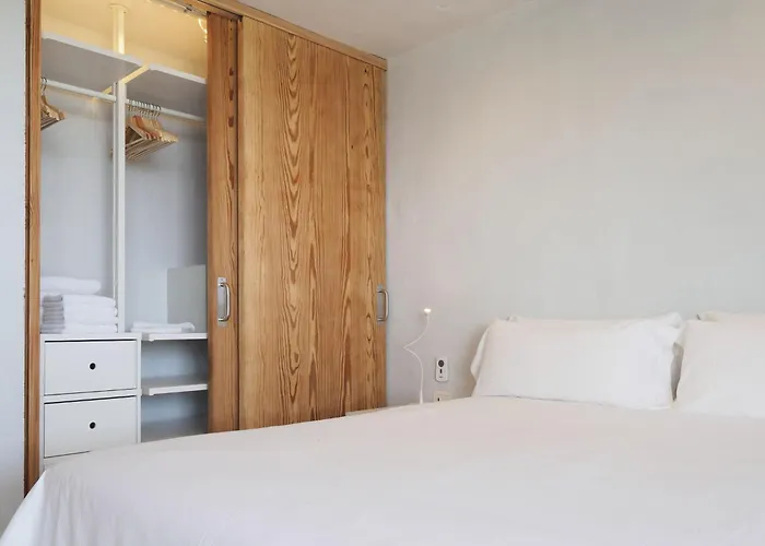 11 Holiday Homes